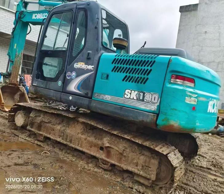 Buy Kobelco SK140 Used Excavator / 1