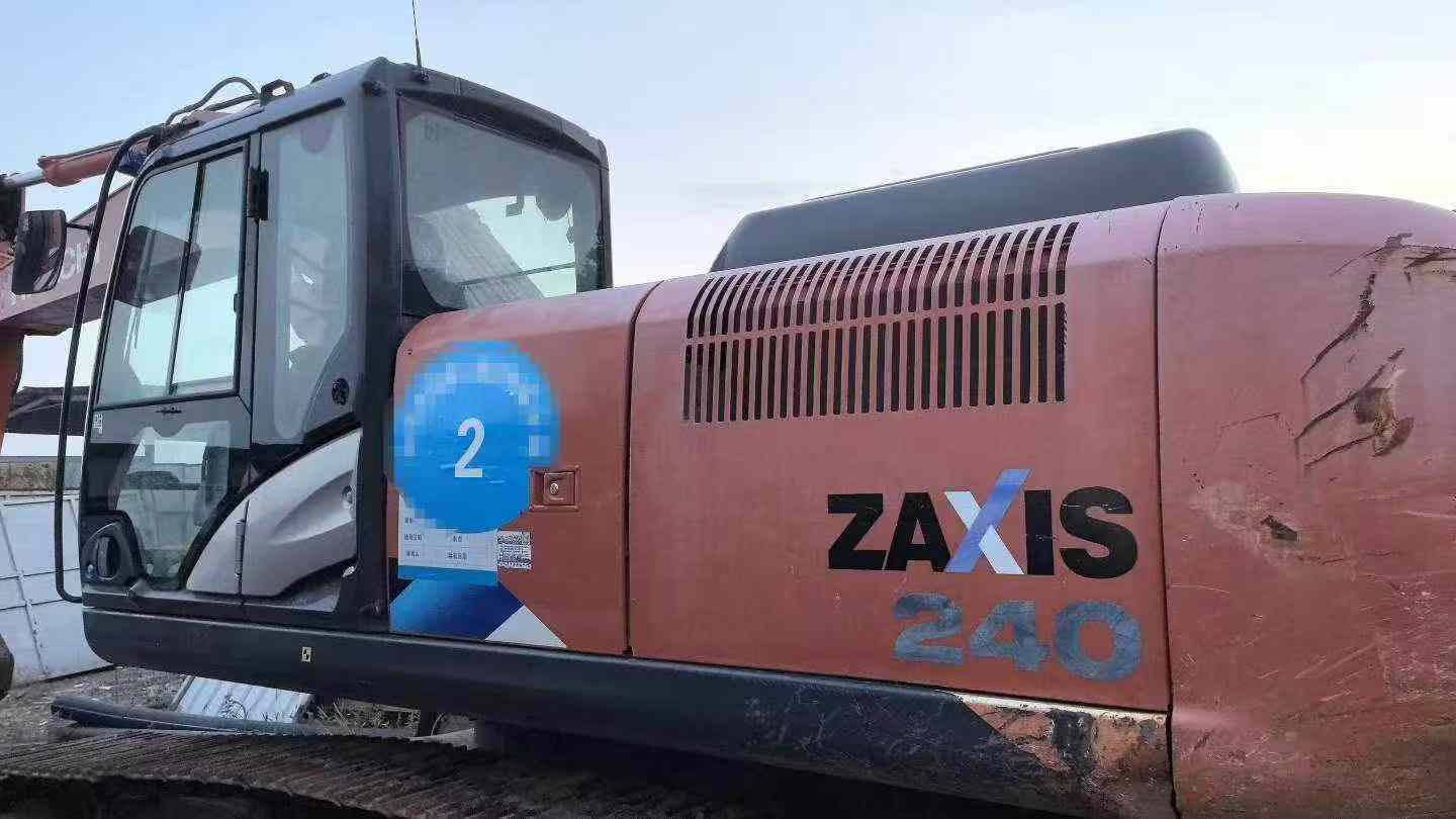Buy Hitachi ZX240-5A Used Excavator / 4