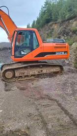 Buy Doosan DH215-9E Used Excavator / 2 Buy Doosan DH215-9E Used Excavator / 2