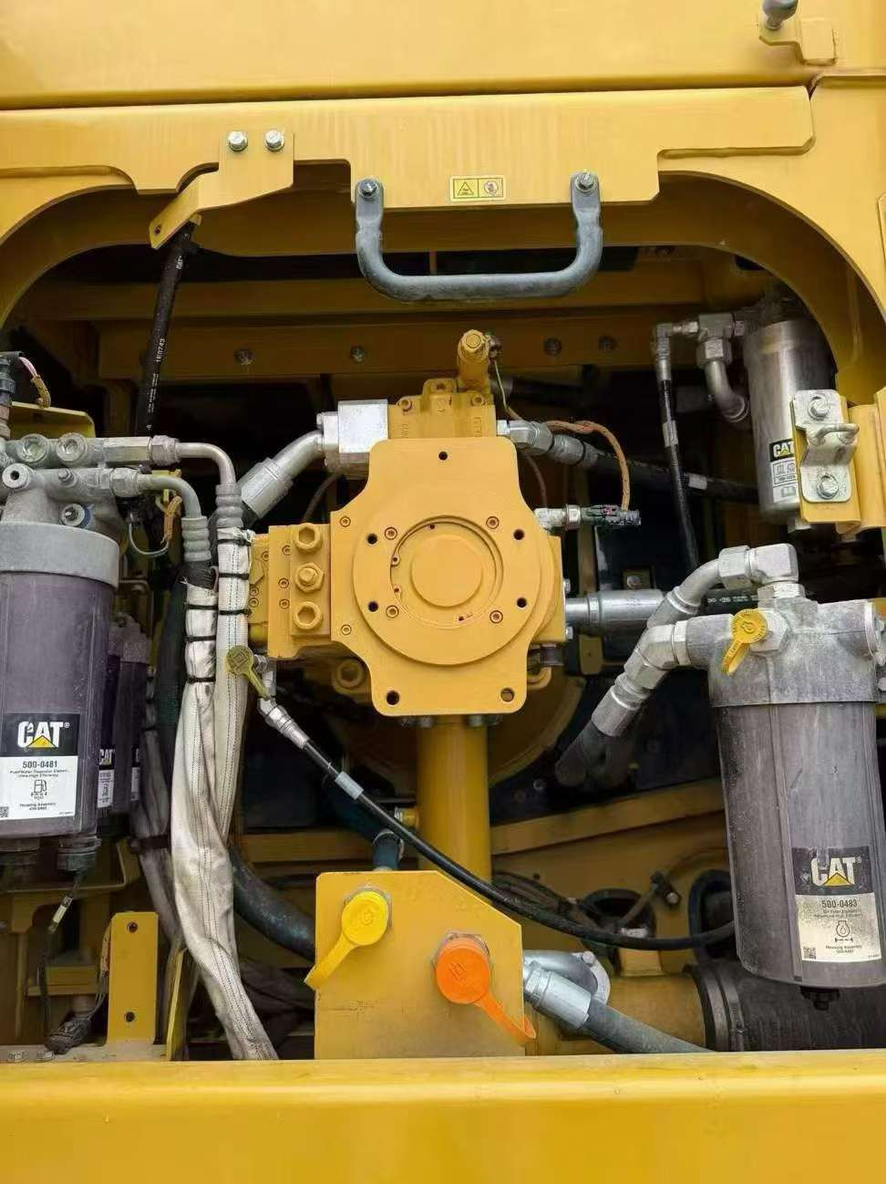 Buy Caterpillar CAT352 Used Excavator / 9
