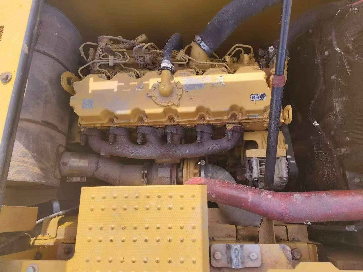 Buy Caterpillar 323 Used Excavator / 8