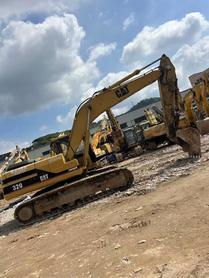 Buy Caterpillar 320V2 Used Excavator / 2 Buy Caterpillar 320V2 Used Excavator / 2