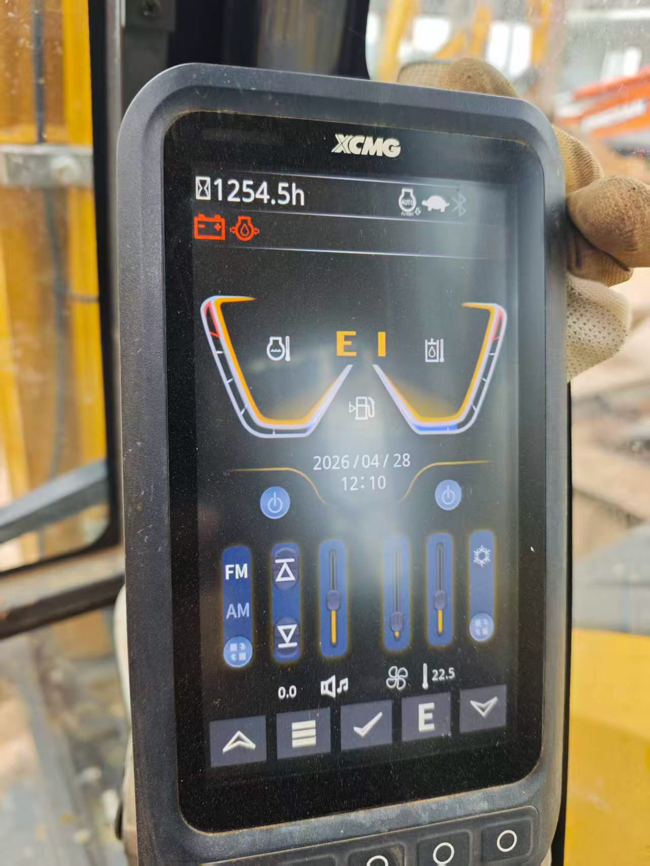 Buy XCMG XE60 Used Excavator / 6