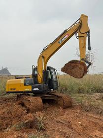 Buy XCMG XE150 Used Excavator / 4 Buy XCMG XE150 Used Excavator / 4