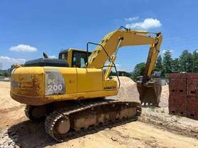 Buy Komatsu PC200-8N1 Used Excavator / 2 Buy Komatsu PC200-8N1 Used Excavator / 2