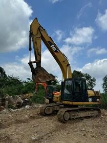 Buy Caterpillar 320D Used Excavator / 3 Buy Caterpillar 320D Used Excavator / 3