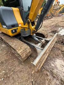 Buy XCMG XE60 Used Excavator / 6 Buy XCMG XE60 Used Excavator / 6