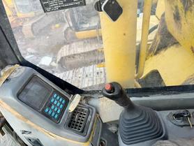 Buy Komatsu PC200-7 Used Excavator / 4 Buy Komatsu PC200-7 Used Excavator / 4