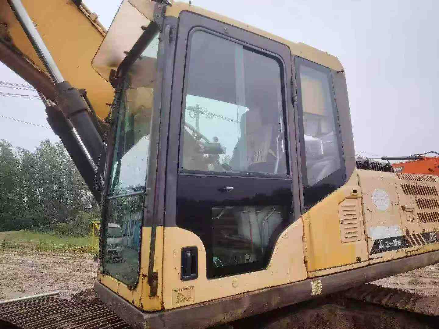 Buy Sany SY215C Used Excavator / 7 Buy Sany SY215C Used Excavator / 7