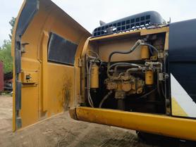 Buy Caterpillar 323D2L Used Excavator / 5 Buy Caterpillar 323D2L Used Excavator / 5