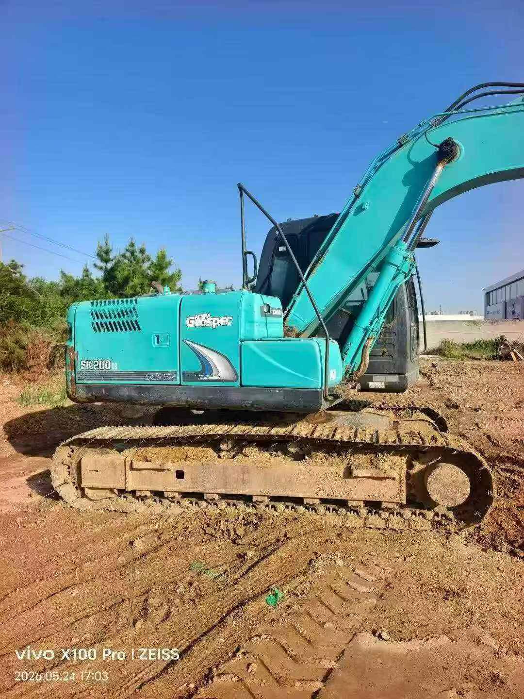 Buy Kobelco SK140 Used Excavator / 2