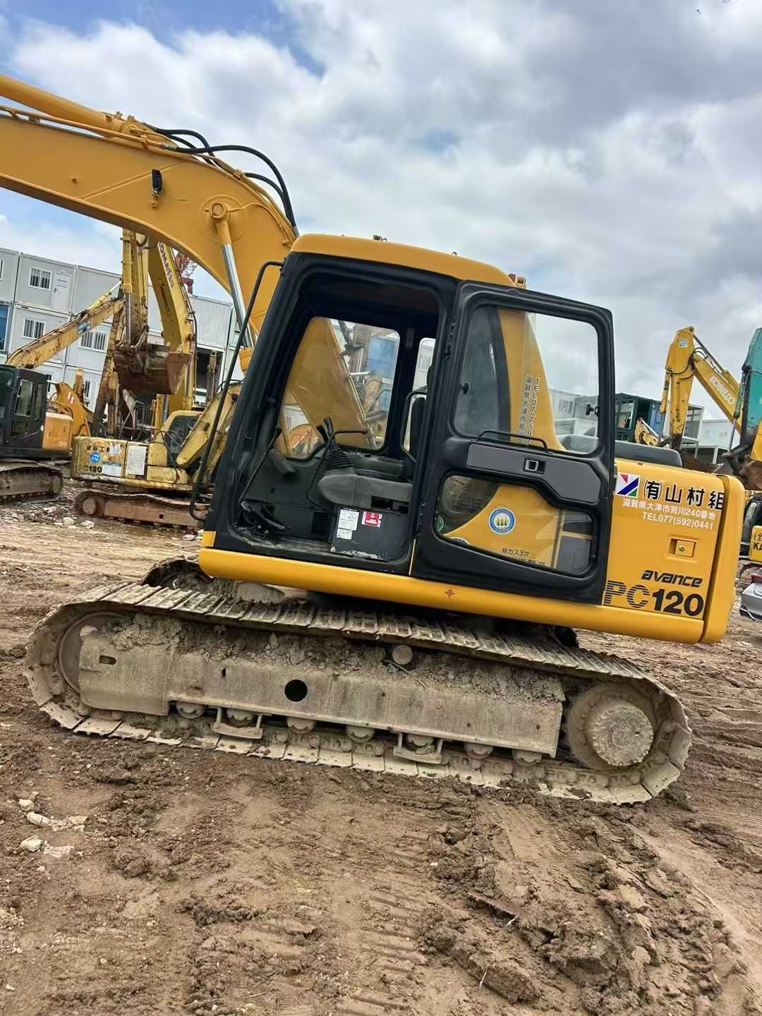 Buy Komatsu PC120-6E Used Excavator / 3
