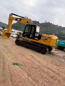 Buy Caterpillar 320D Used Excavator / 2 Buy Caterpillar 320D Used Excavator / 2