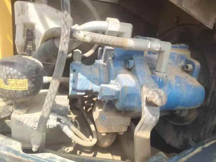 Buy Hyundai HX75 Used Excavator / 3