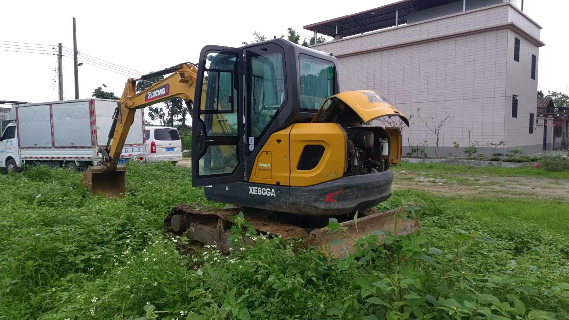 Buy XCMG XE60 Used Excavator / 2