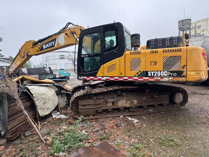 Buy Sany SY200C-S Used Excavator / 1
