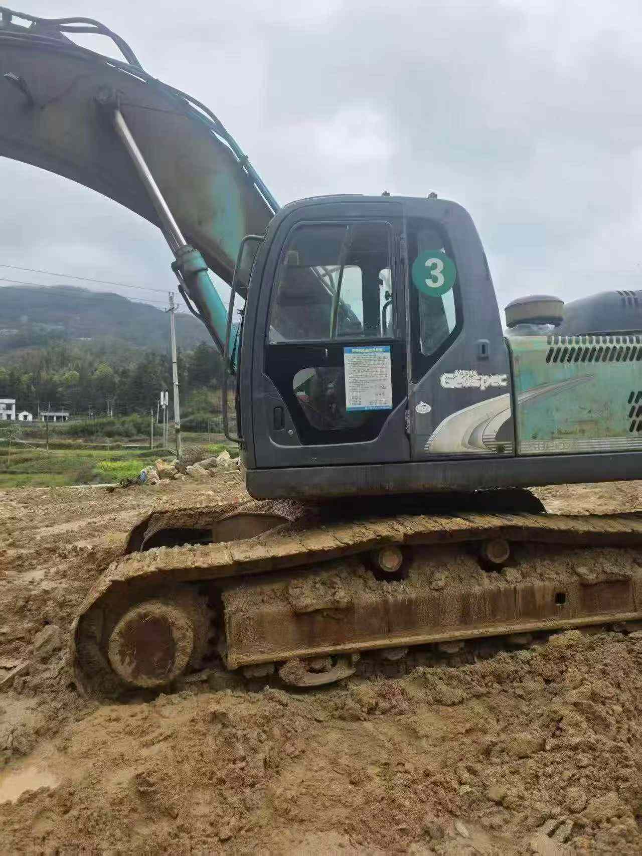 Buy Kobelco SK330 Used Excavator / 2
