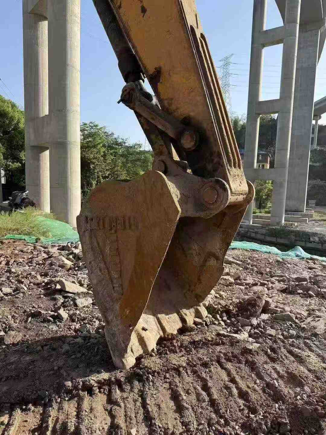 Buy Sany SY305C Used Excavator / 3
