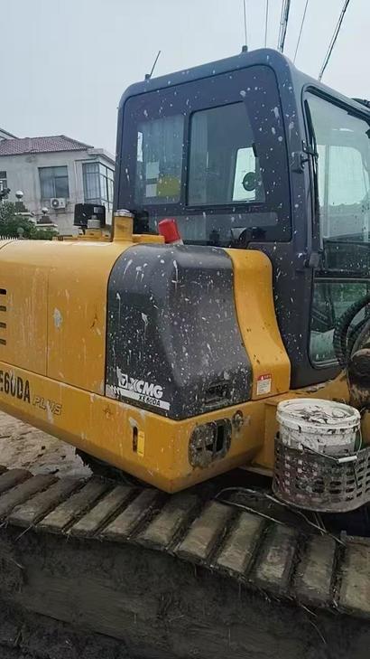 Buy XCMG XE60 Used Excavator / 1
