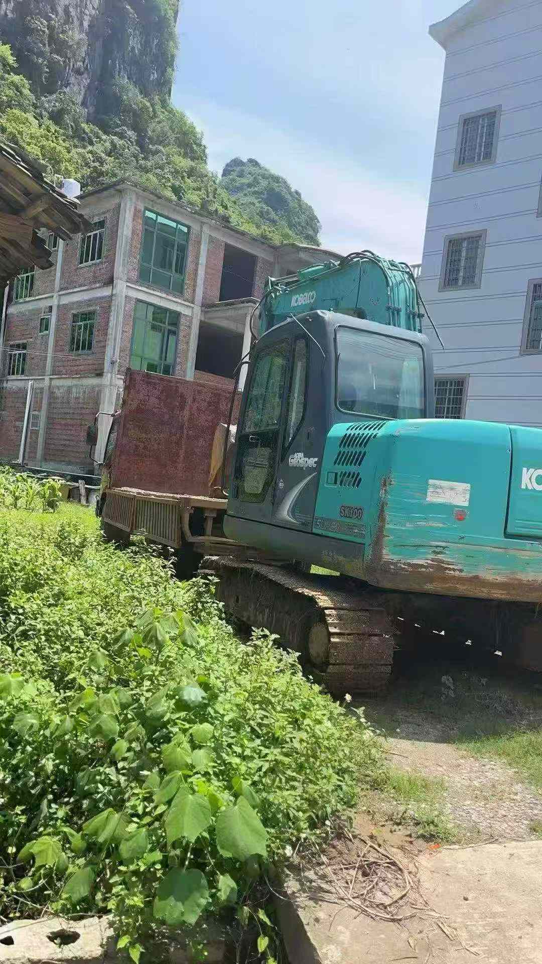 Buy Kobelco SK75 Used Excavator / 2