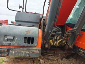 Buy Doosan DH215-7 Used Excavator / 3 Buy Doosan DH215-7 Used Excavator / 3