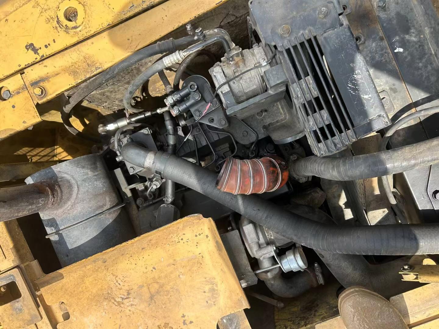 Buy Komatsu PC130-7 Used Excavator / 8