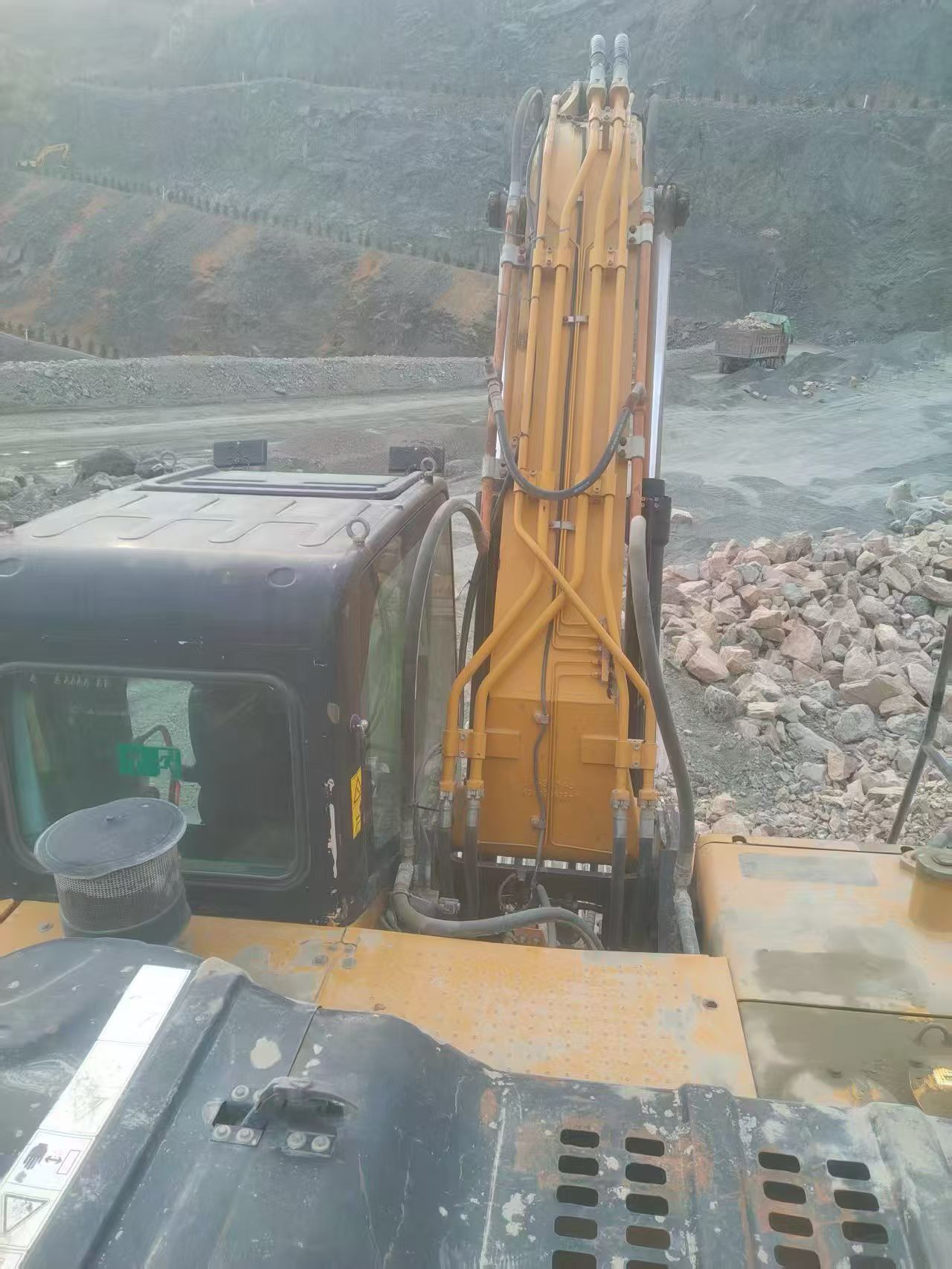 شراء حفارة Sany SY205C مستعملة / 9