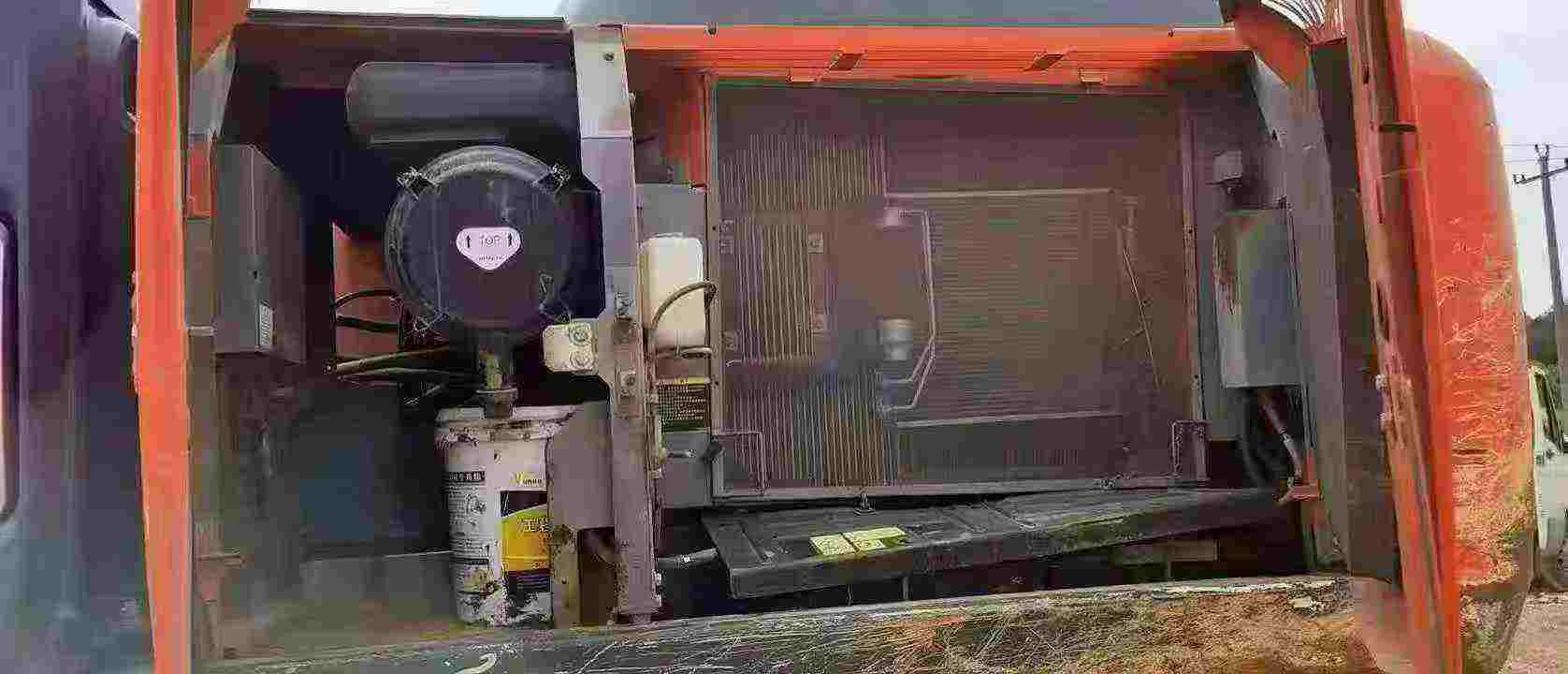 Buy Hitachi ZH200-5A Used Excavator / 9