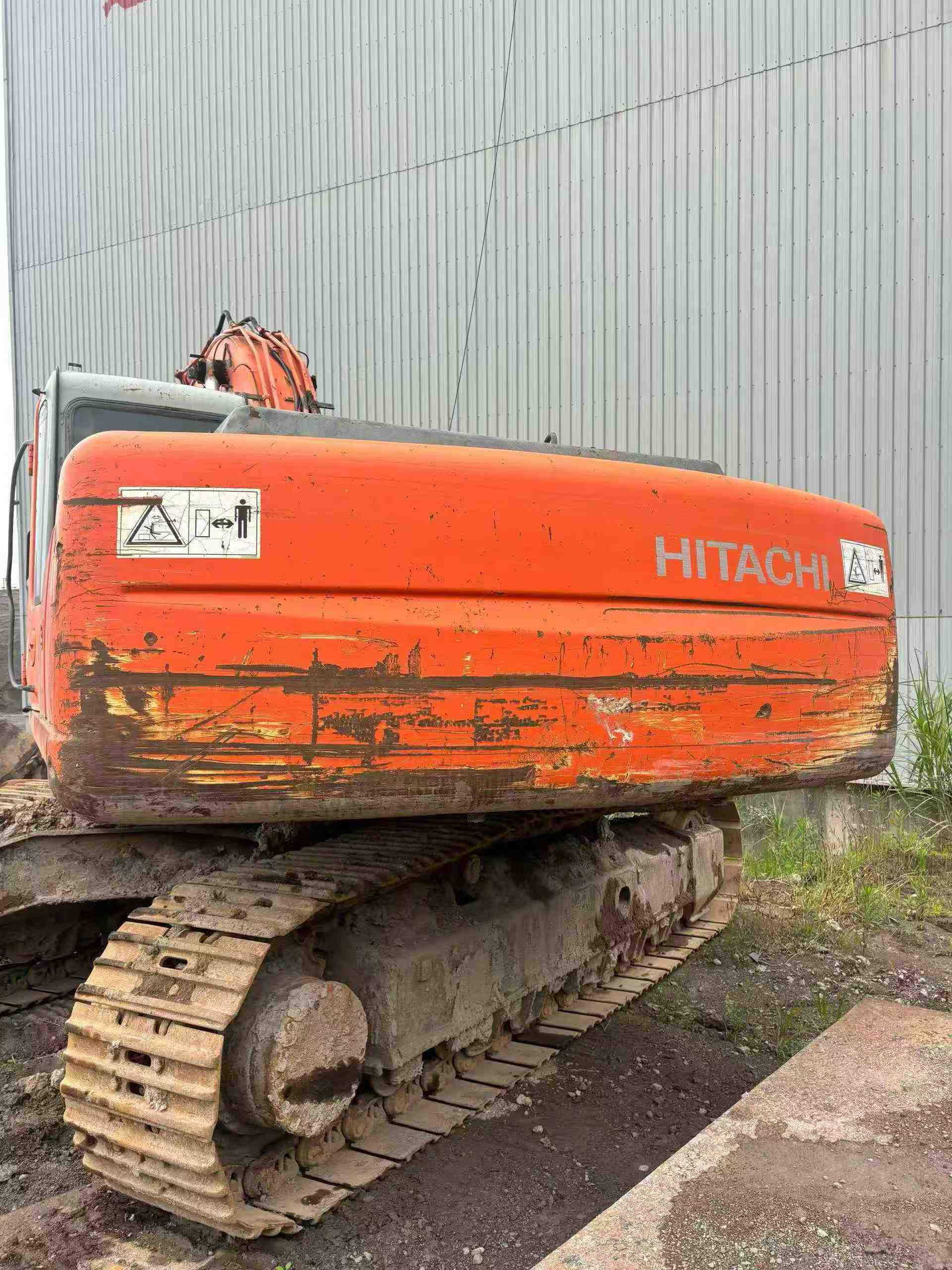 Buy Hitachi EX270 Used Excavator / 3