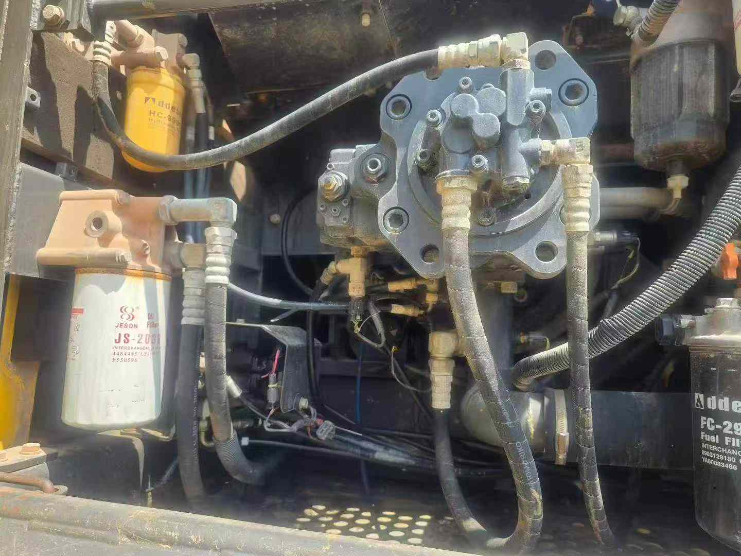 شراء حفارة Sumitomo SH360-5 مستعملة / 2