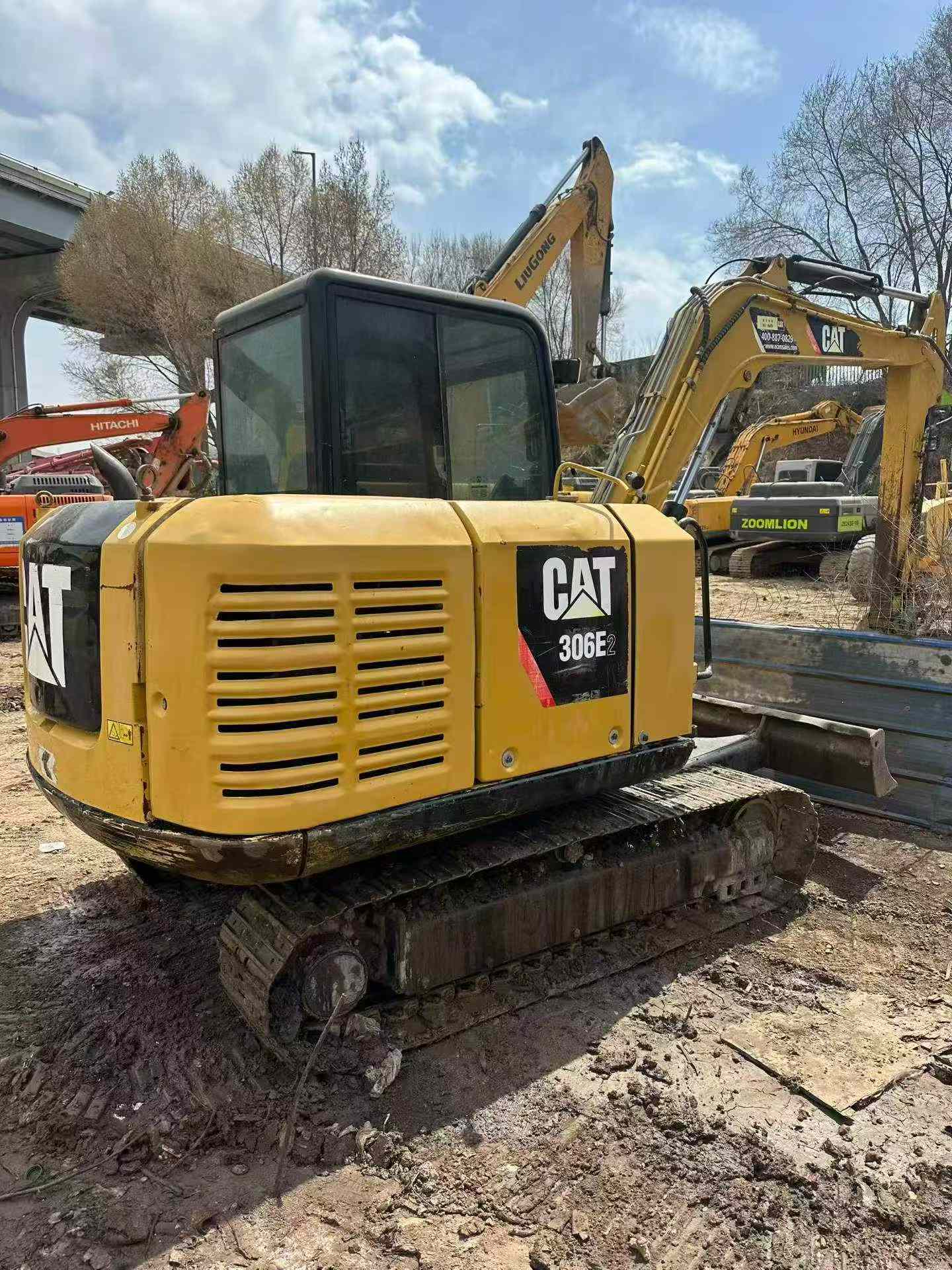 شراء حفارة Caterpillar 306D مستعملة / 2