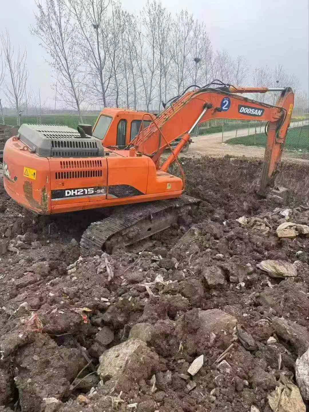 Buy Doosan DH215-9 Used Excavator / 2