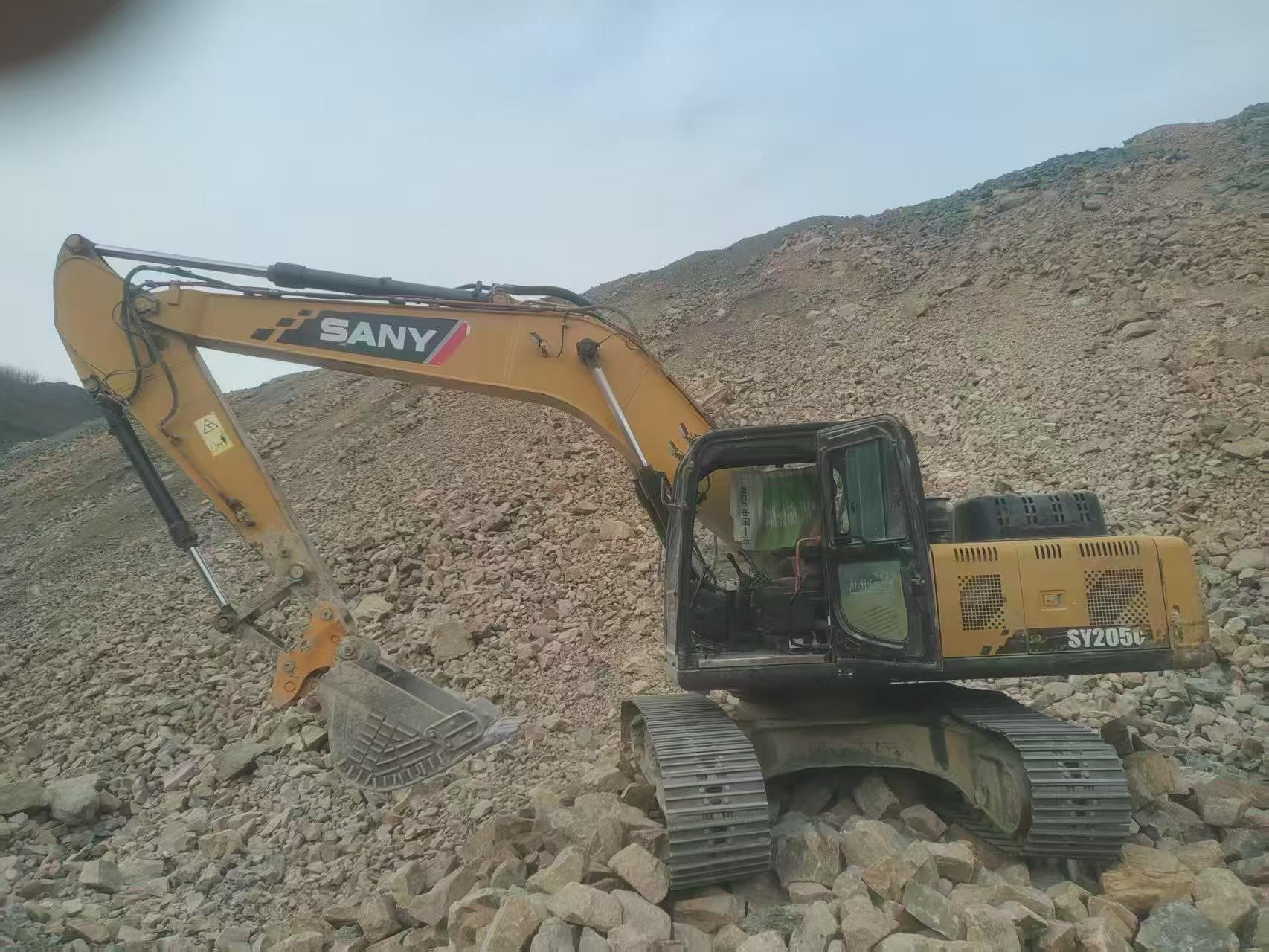 شراء Sany SY205C مستعمل حفارة