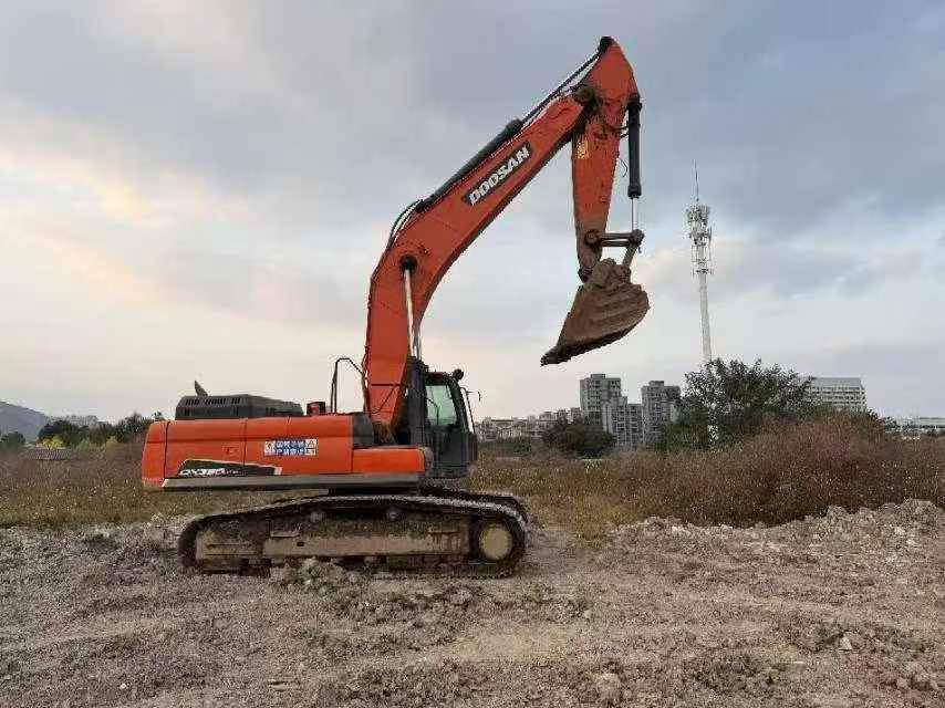 Buy Doosan DX380 Used Excavator / 5