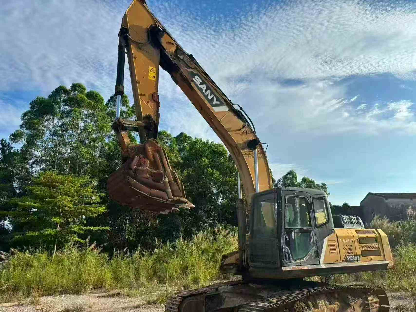 Buy Sany SY245H Used Excavator / 3