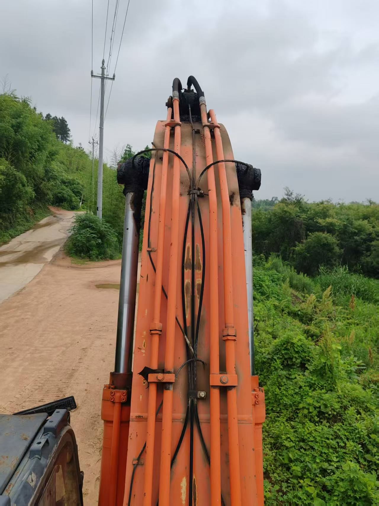 شراء حفارة Hitachi EX300 مستعملة / 6