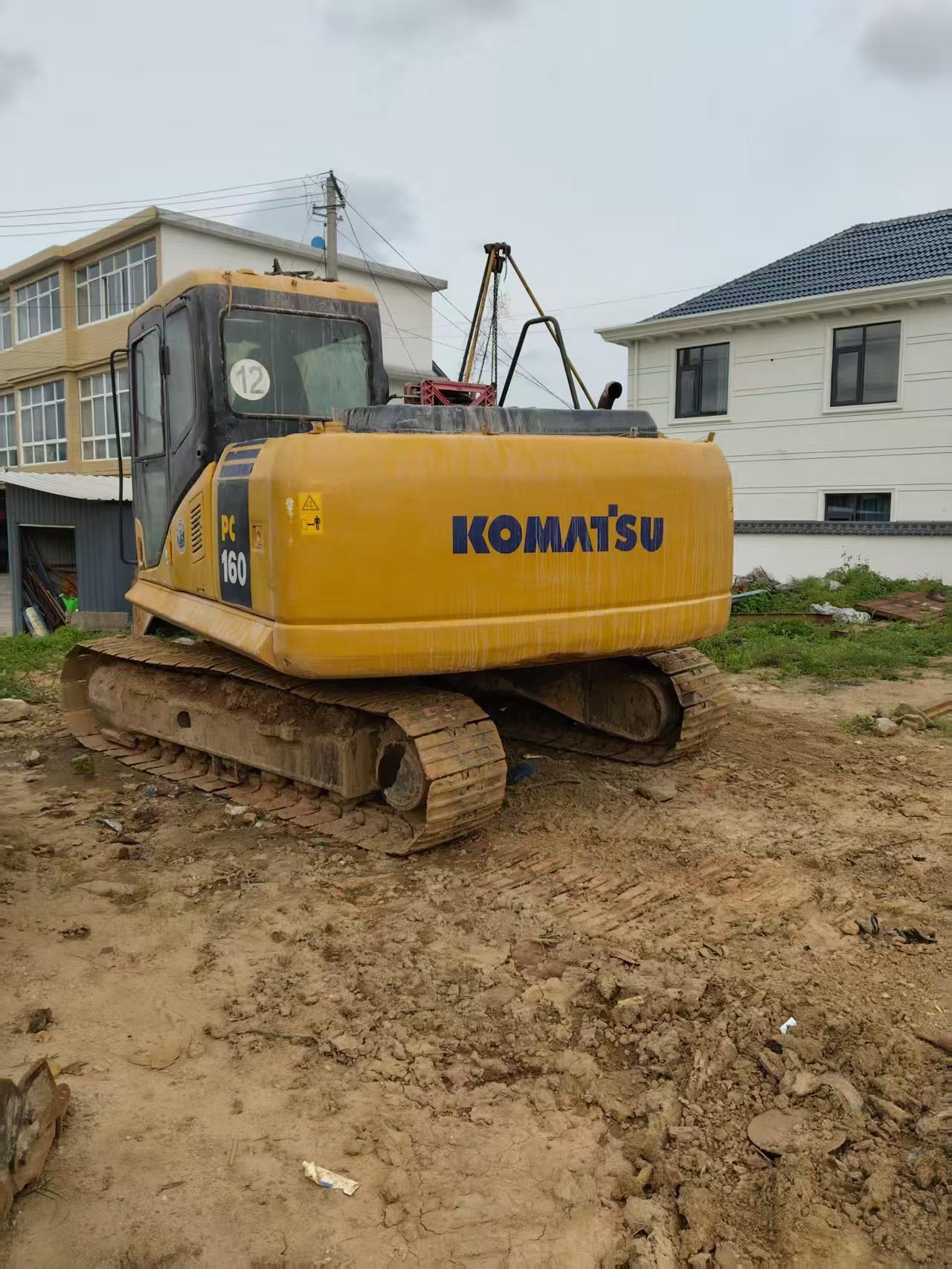 شراء حفارة Komatsu PC130 مستعملة / 9