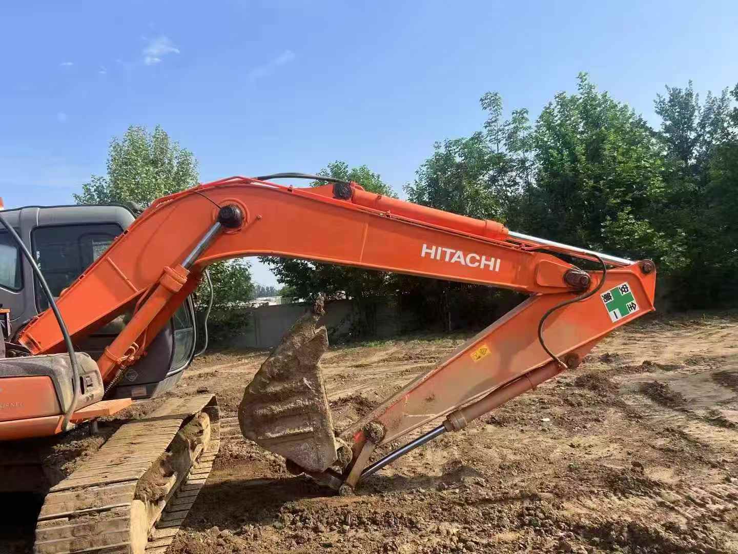 Buy Hitachi EX120 Used Excavator / 4