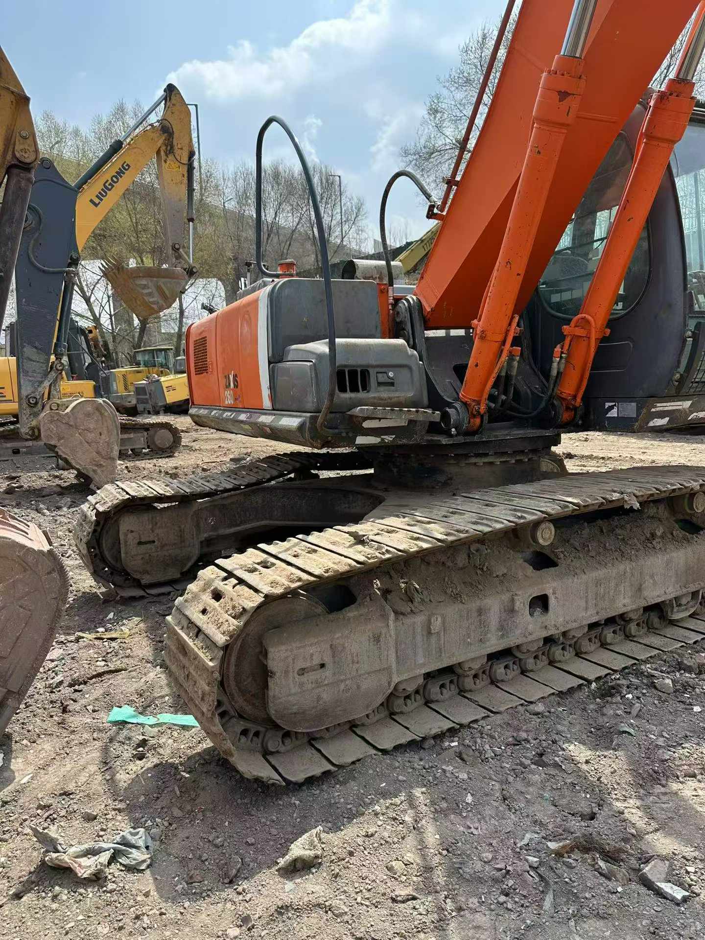 Buy Hitachi ZX260-3G Used Excavator / 9 Buy Hitachi ZX260-3G Used Excavator / 9