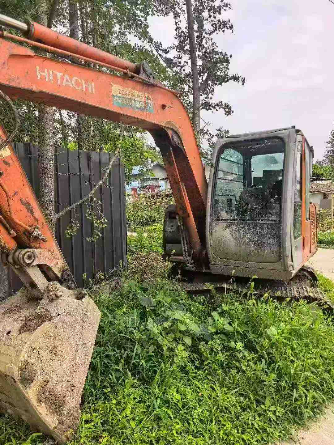 Buy Hitachi ZX60 Used Excavator / 2