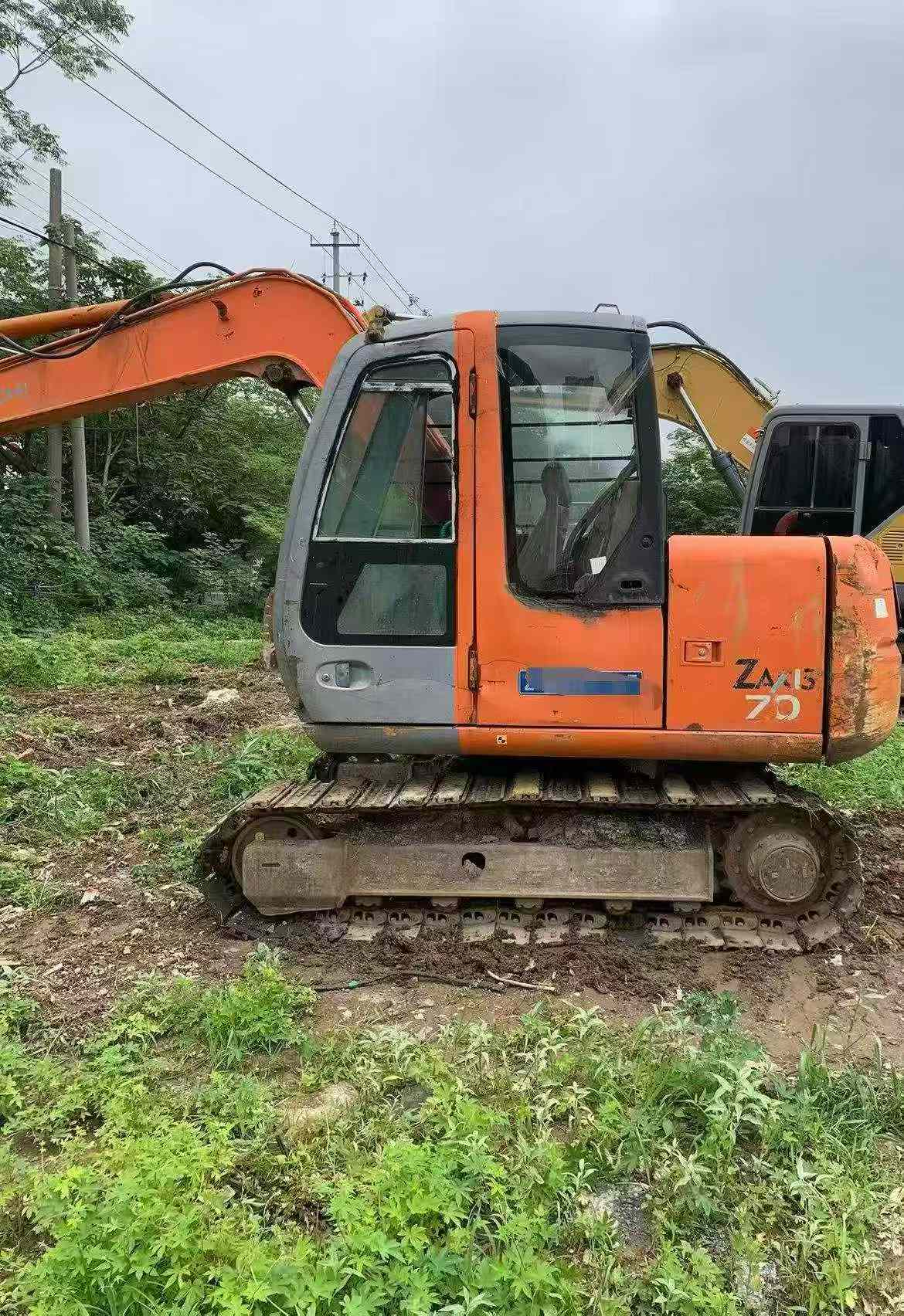 Buy Hitachi EX70 Used Excavator / 7