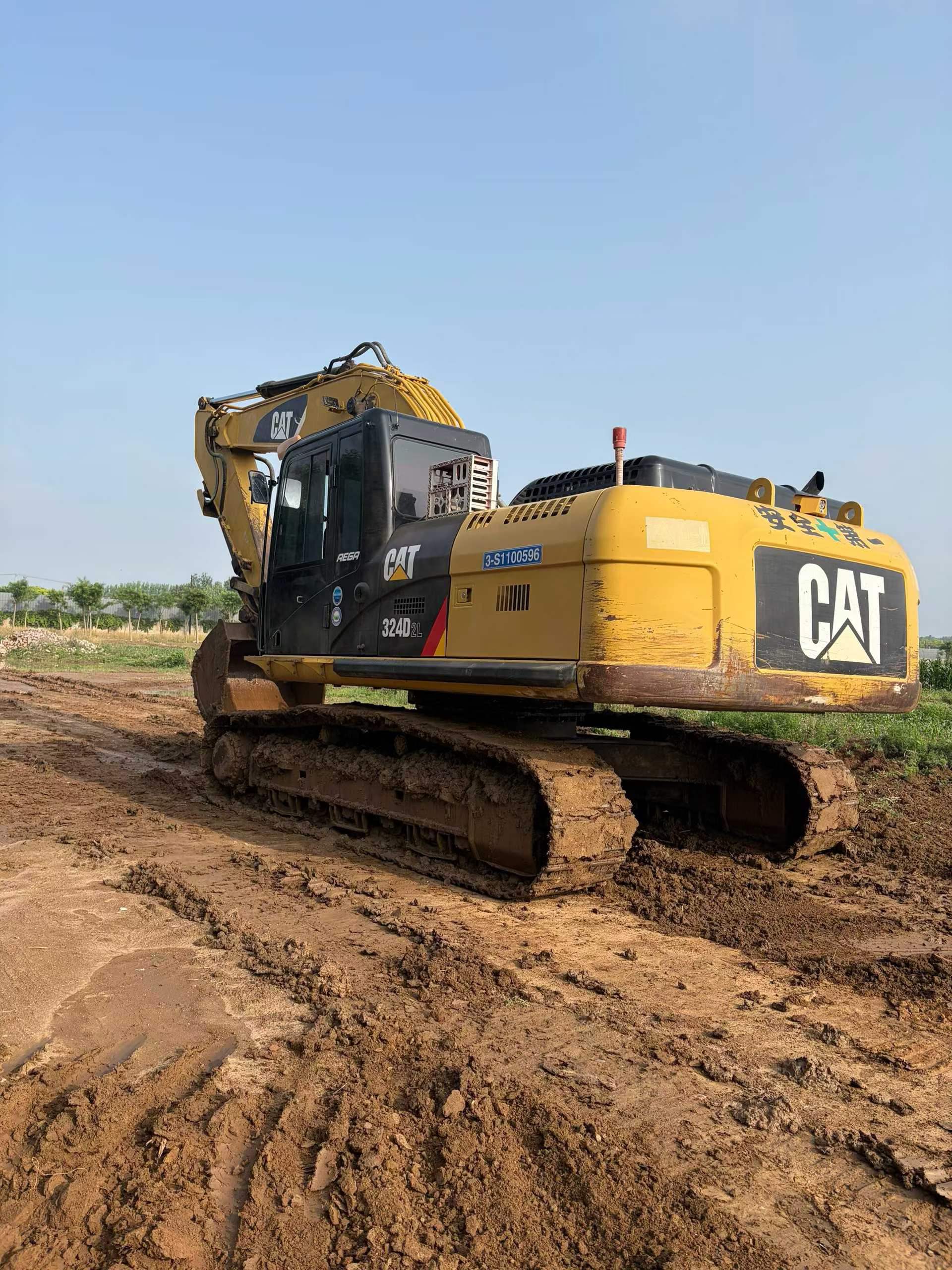 Buy Caterpillar 324D Used Excavator / 7