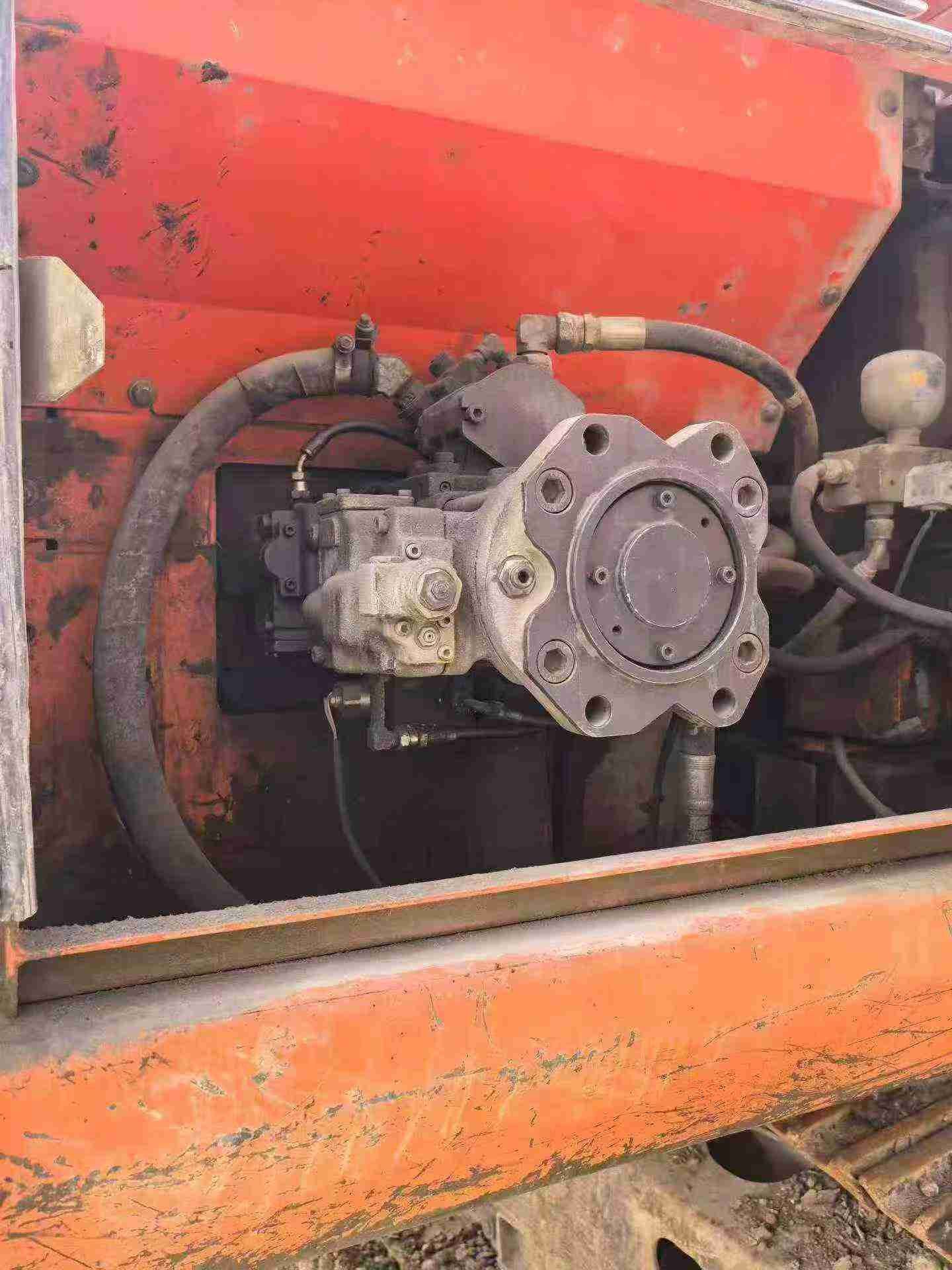 شراء حفارة Doosan DH215-7 مستعملة / 7