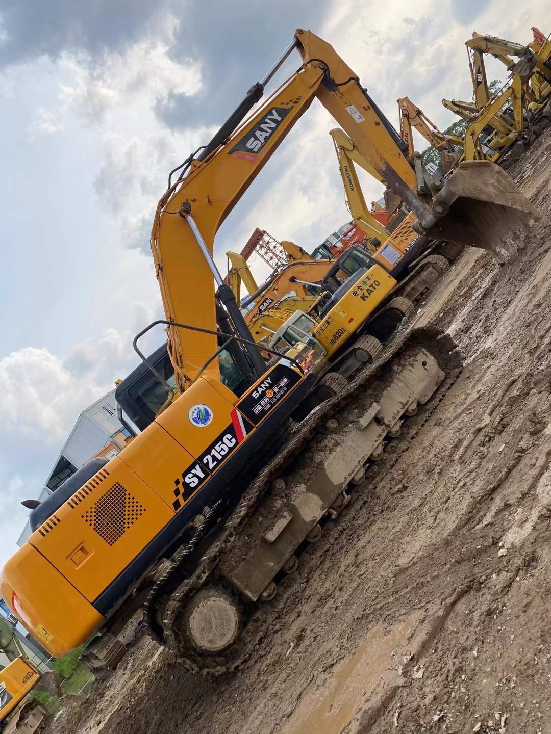 Buy Sany SY215C-8 Used Excavator / 7