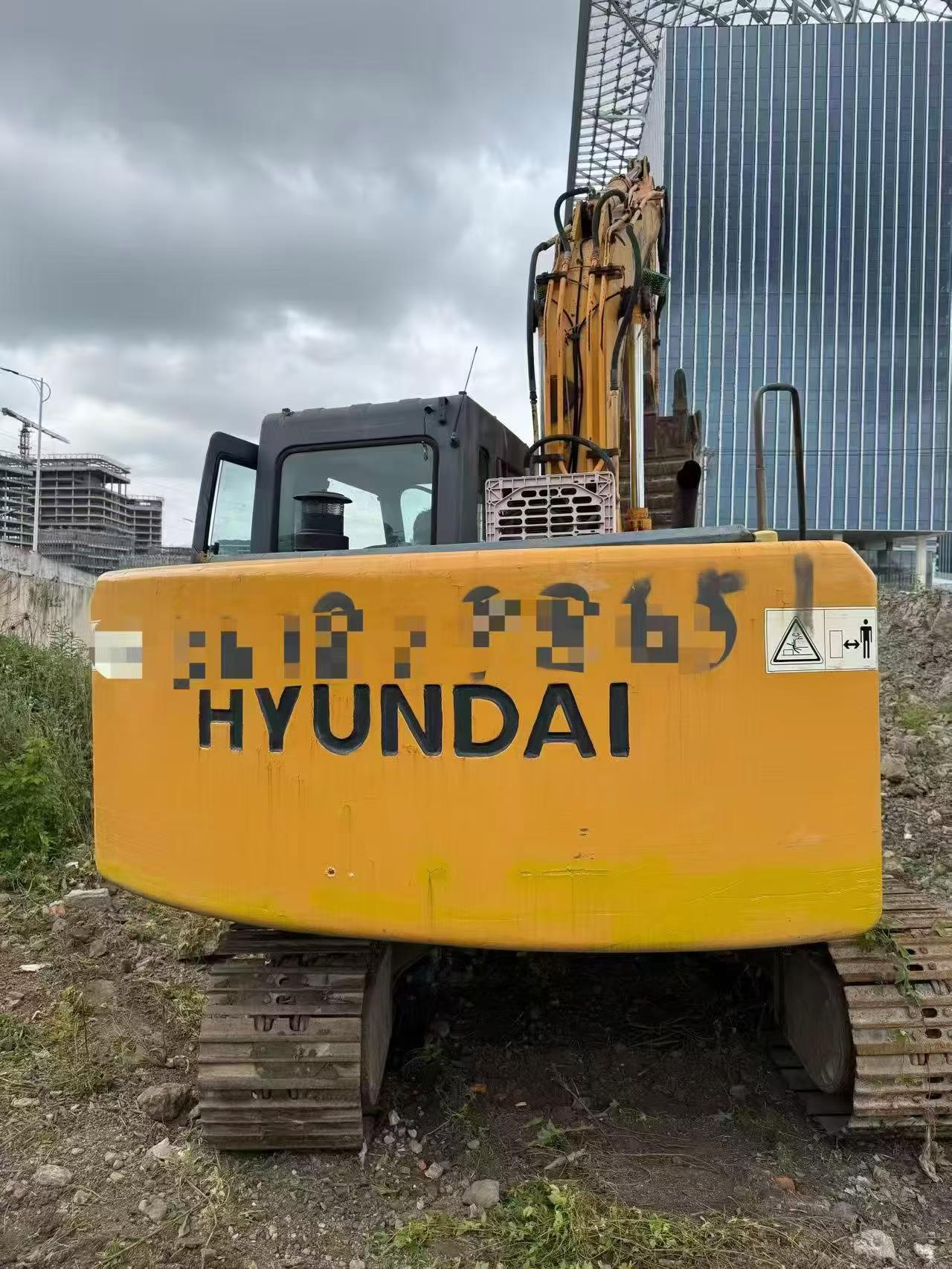 Buy Hyundai 110LVS Used Excavator / 3