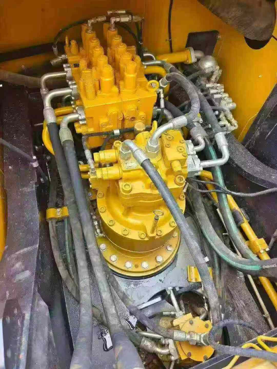 Buy Sany SY245H Used Excavator / 8