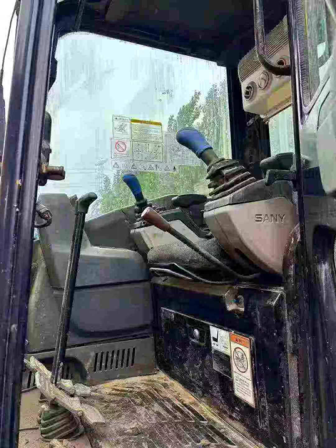 Buy Sany SY55U Used Excavator / 3