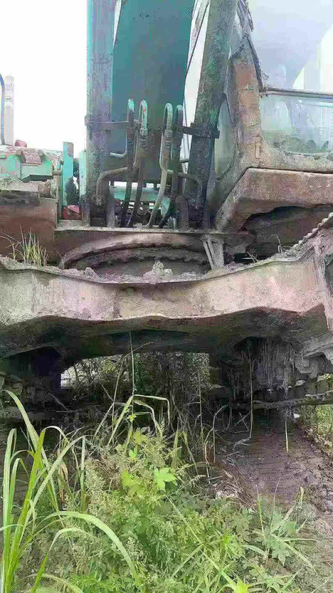 Buy Sumitomo SH200 Used Excavator / 4
