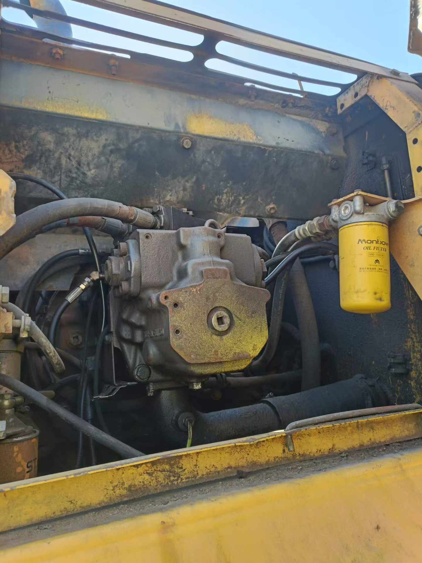 شراء حفارة Komatsu PC270-7 مستعملة / 8