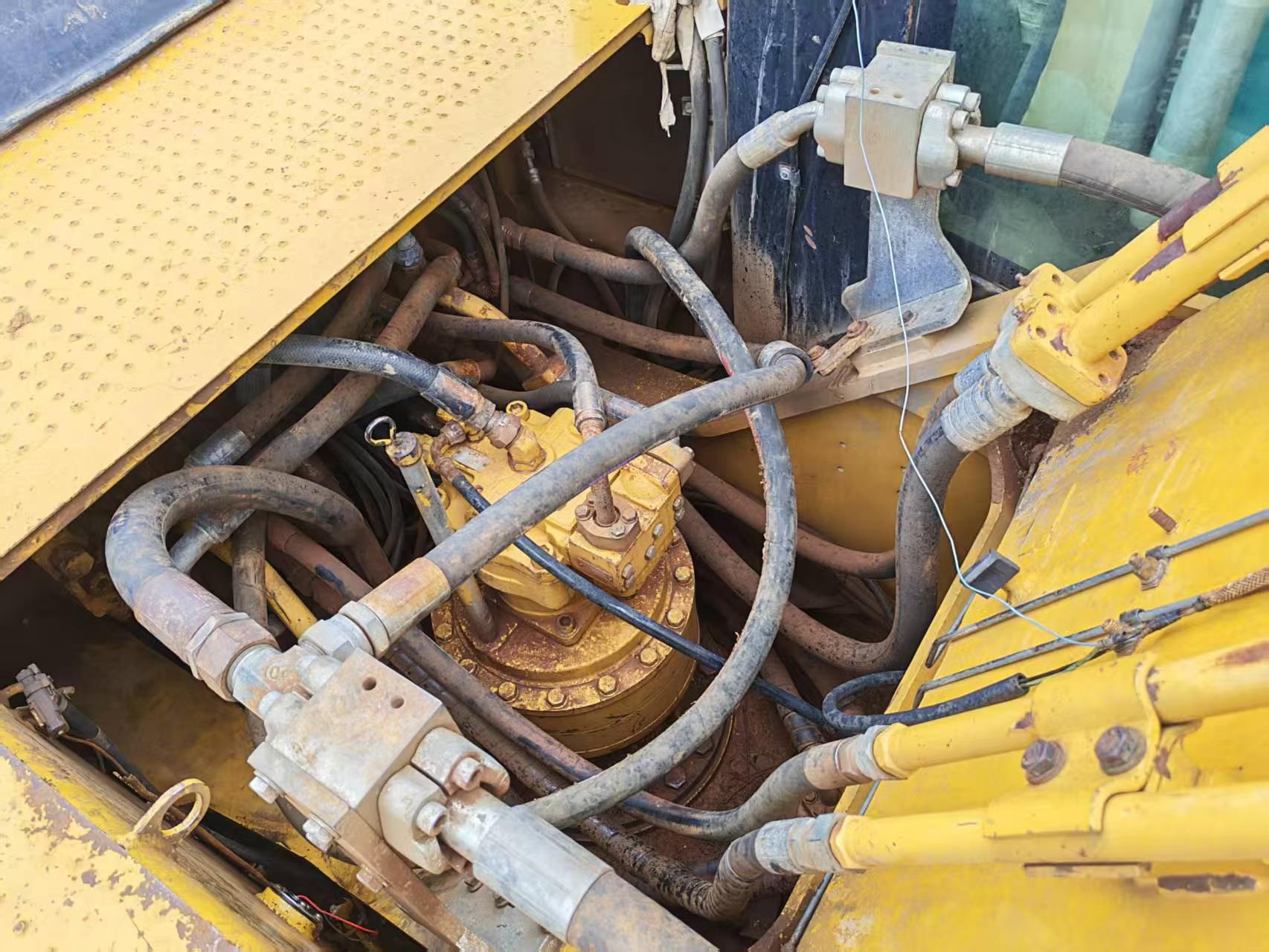 شراء حفارة Caterpillar 329DL مستعملة / 3